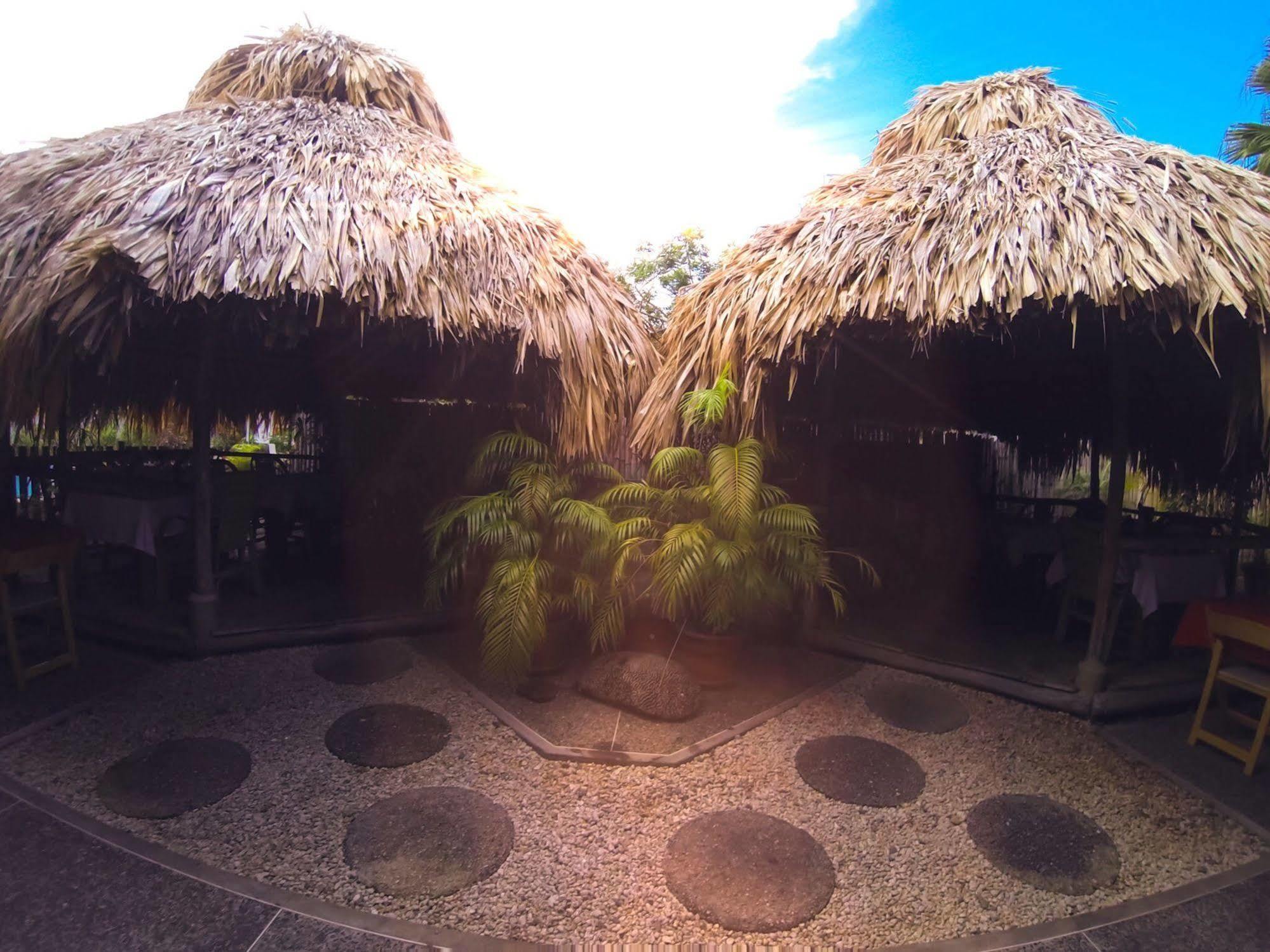 Kariwak Village Holistic Haven Crown Point Exteriör bild