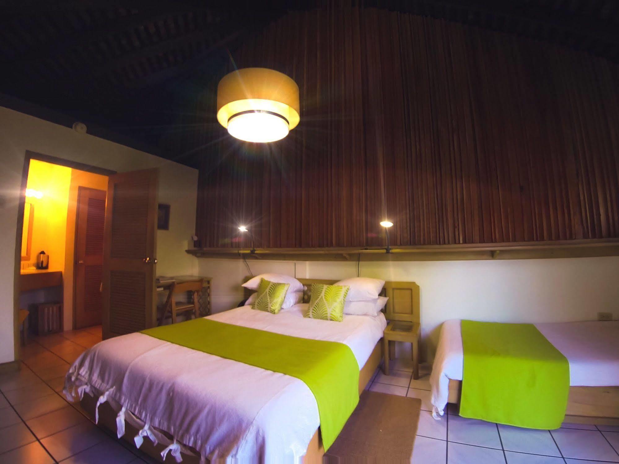 Kariwak Village Holistic Haven Crown Point Exteriör bild