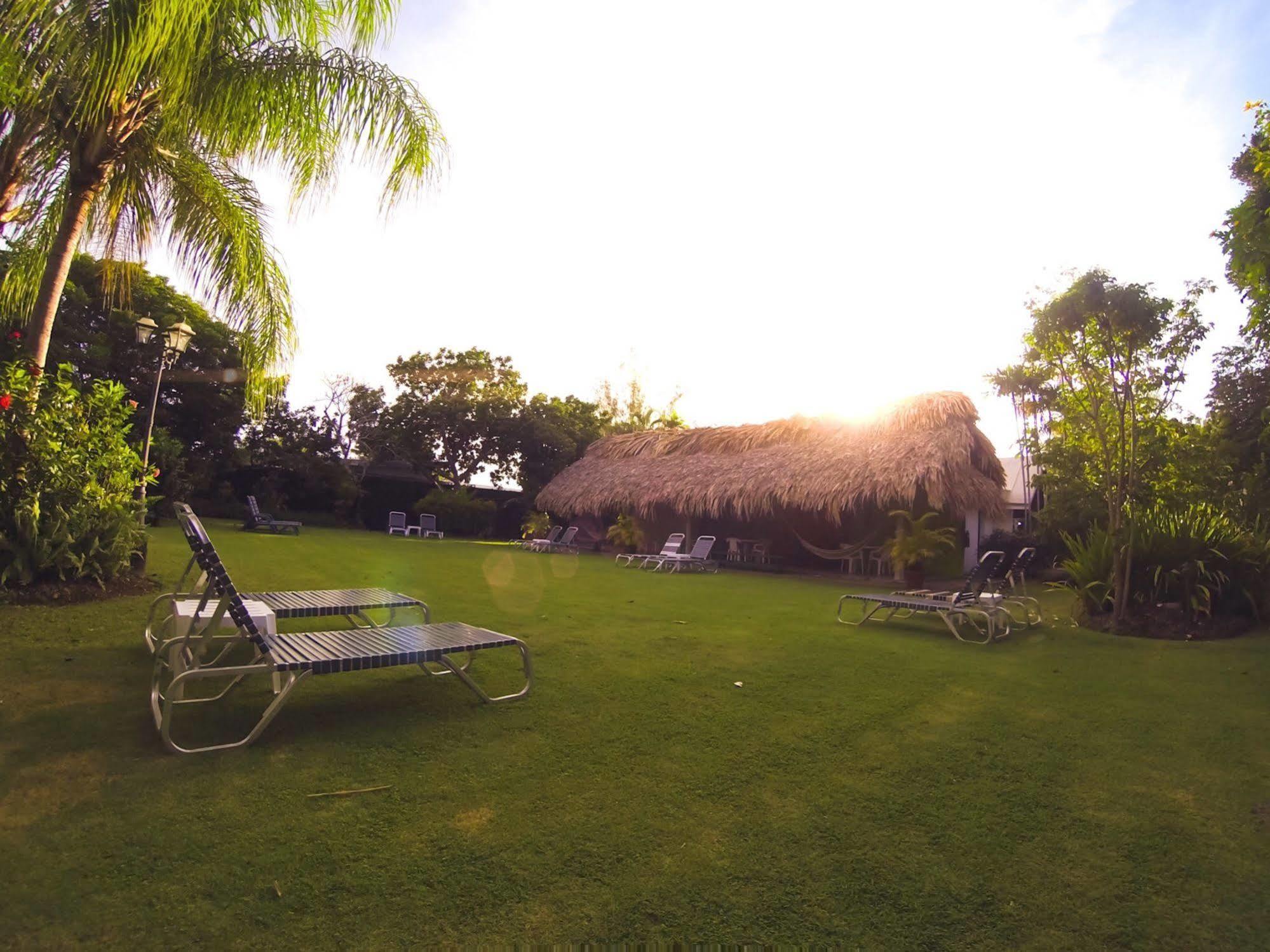 Kariwak Village Holistic Haven Crown Point Exteriör bild